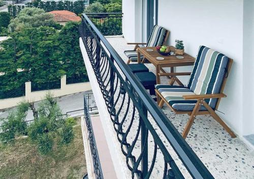 balcony-0263_b-1280x900