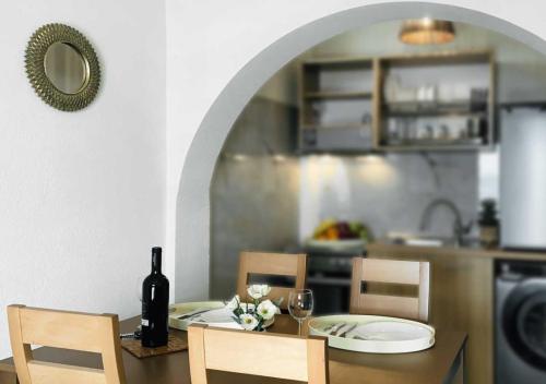 dining-room-8319_b-1280x900