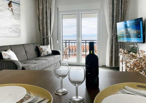 dining-room-8551_a-1280x900